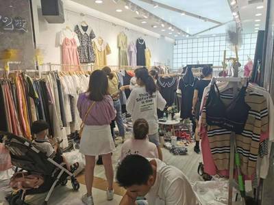 深耕經(jīng)營修煉內(nèi)功，常熟天虹服裝城創(chuàng)建服務(wù)示范區(qū)